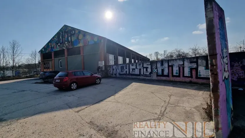 Pronájem skladu, Plzeň, 1074 m2