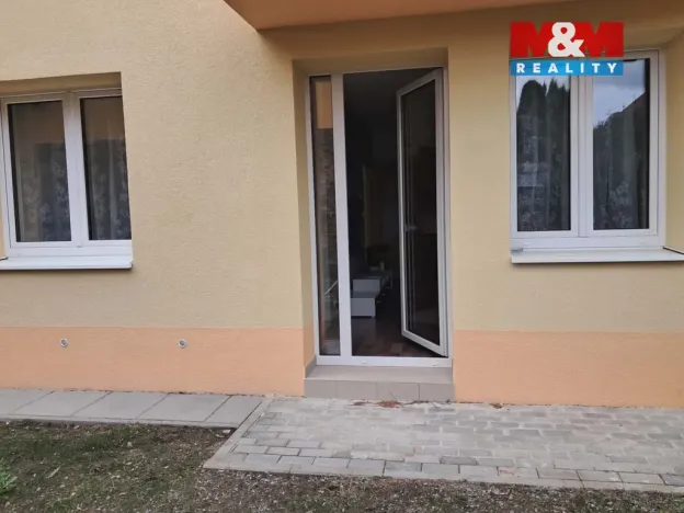 Pronájem bytu 2+kk, Blovice, Americká, 52 m2