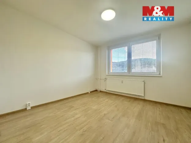 Pronájem bytu 3+1, Klášterec nad Ohří, Dlouhá, 80 m2