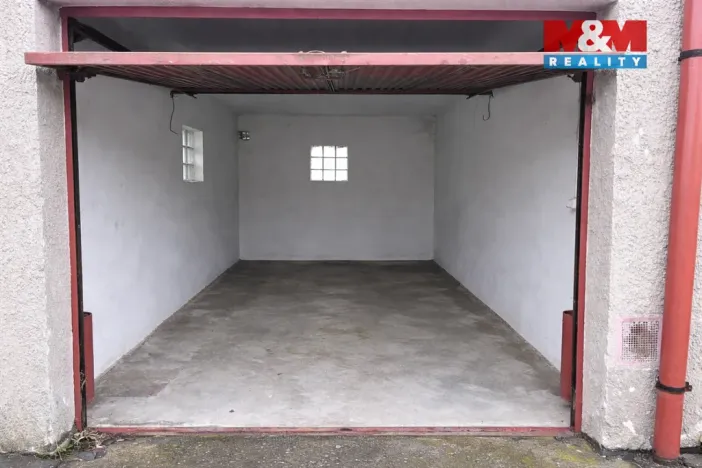 Prodej garáže, Nasavrky, 19 m2