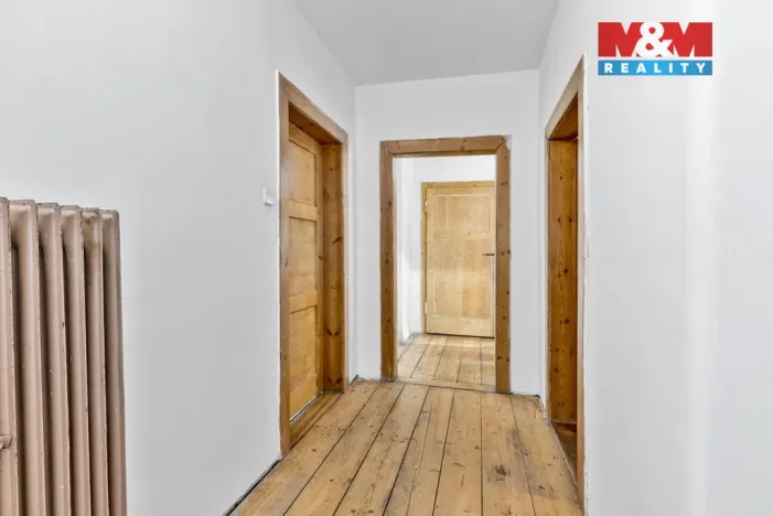 Prodej rodinného domu, Zákupy - Brenná, 242 m2