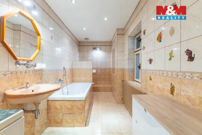 Prodej rodinného domu, Soběsuky - Milovice, 132 m2