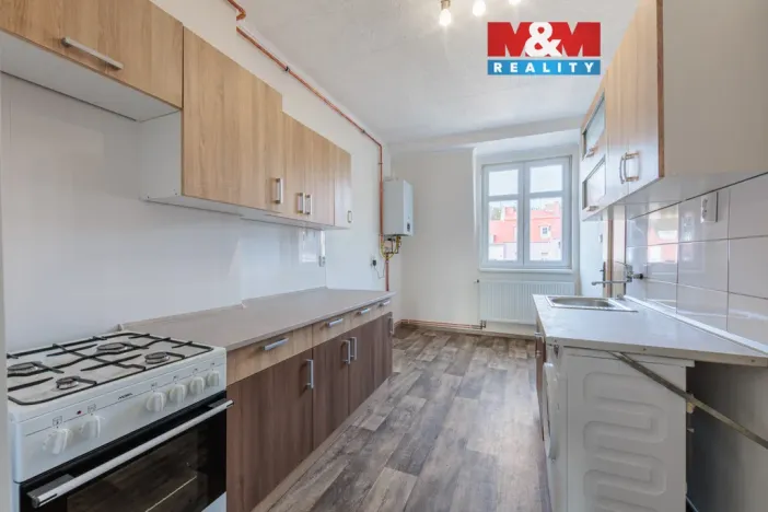 Prodej bytu 2+1, Karlovy Vary - Rybáře, Lad. Koubka, 50 m2