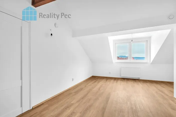 Prodej bytu 3+kk, Mladé Buky, 64 m2