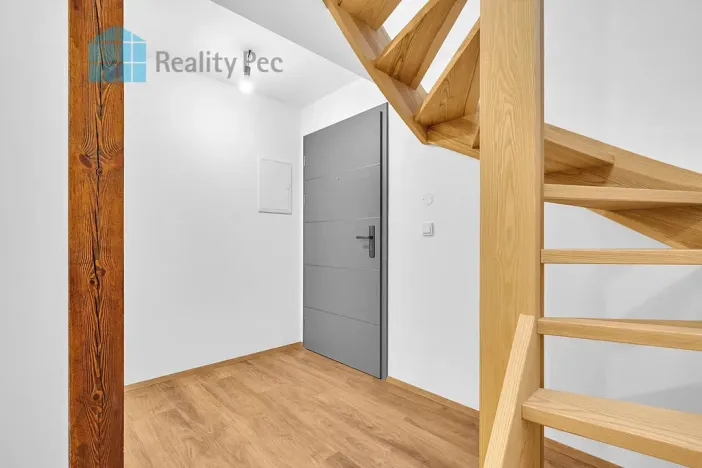 Prodej bytu 3+kk, Mladé Buky, 64 m2