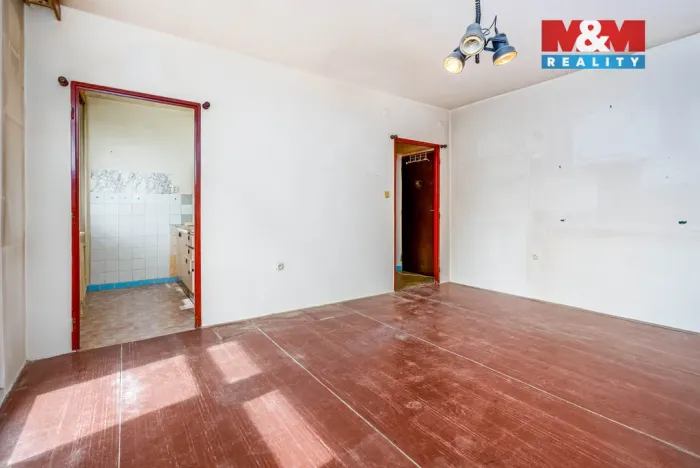 Prodej bytu 1+kk, Hradec Králové - Slezské Předměstí, Třebechovická, 27 m2