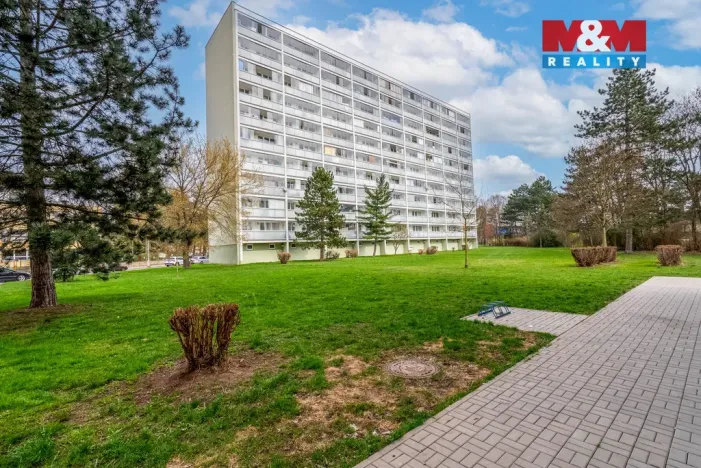 Prodej bytu 1+kk, Hradec Králové - Slezské Předměstí, Třebechovická, 27 m2