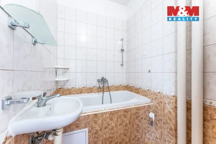 Pronájem bytu 2+1, Stochov, S. K. Neumanna, 54 m2