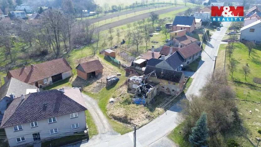 Prodej pozemku, Loukov, 696 m2