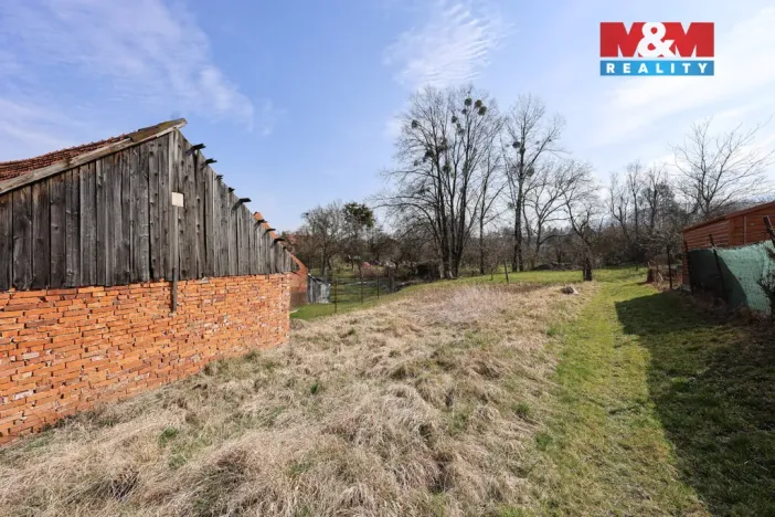 Prodej pozemku, Loukov, 696 m2