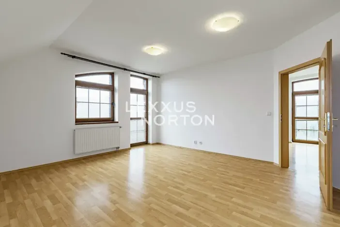 Pronájem vily, Praha - Nebušice, Druhého odboje, 384 m2