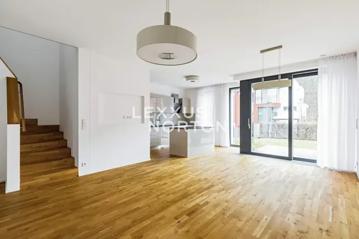 Pronájem rodinného domu, Praha - Dejvice, V Šáreckém údolí, 190 m2