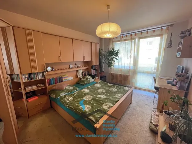 Pronájem bytu 2+kk, Hradec Králové, Brožíkova, 46 m2