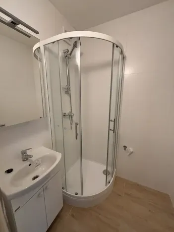 Pronájem bytu 2+1, Liberec, Školní, 48 m2