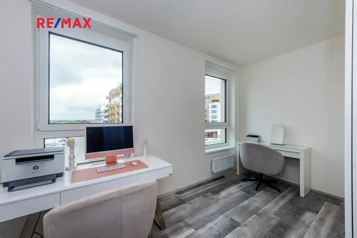 Prodej bytu 3+kk, Praha - Dolní Měcholupy, Kardausova, 84 m2