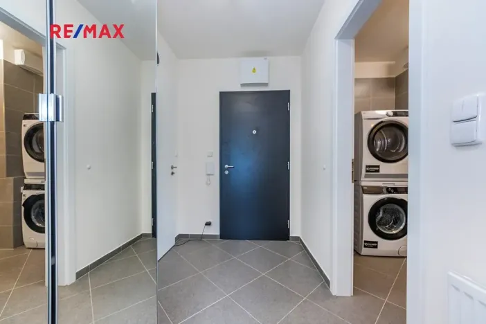 Prodej bytu 3+kk, Praha - Dolní Měcholupy, Kardausova, 84 m2