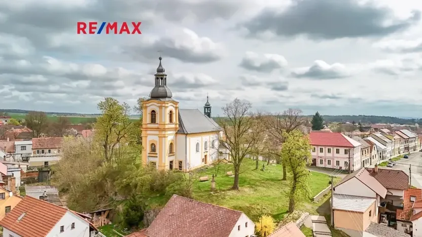 Prodej bytu 1+1, Čistá, nám. Václavské, 43 m2