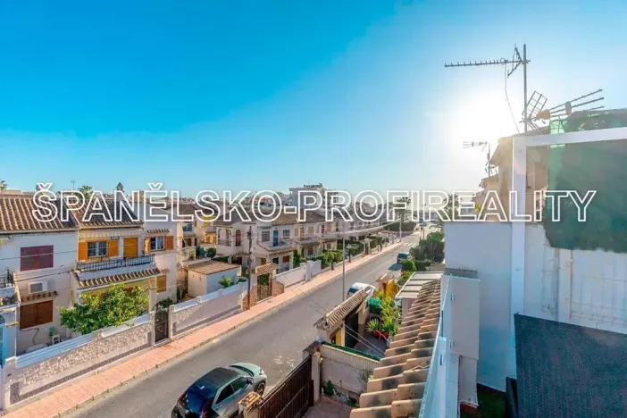 Prodej rodinného domu, Alicante, Španělsko, 111 m2