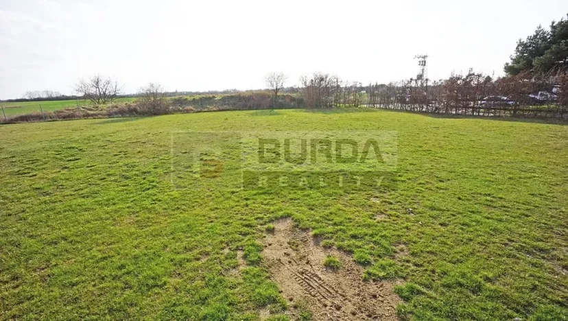 Pronájem kanceláře, Neratovice, 514 m2