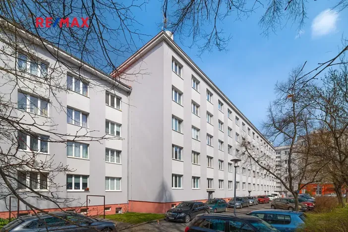 Prodej bytu 2+1, Plzeň, Částkova, 56 m2