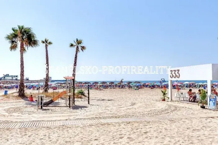 Prodej bytu 4+kk, Alicante, Španělsko, 102 m2