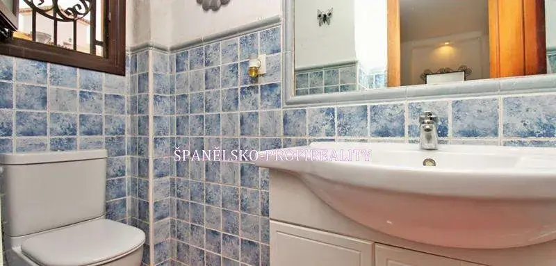 Prodej bytu 3+1, Alicante, Španělsko, 69 m2