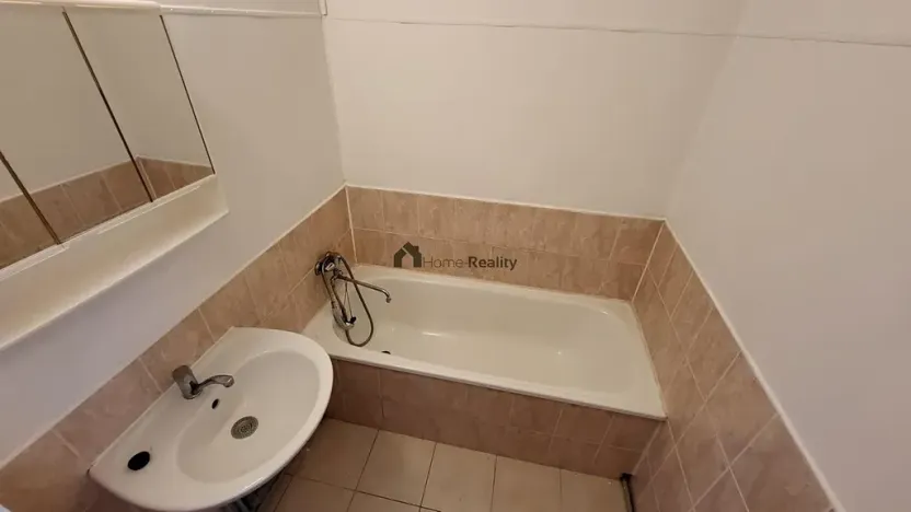 Pronájem bytu 2+1, Kopřivnice, I. Šustaly, 60 m2