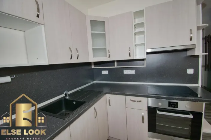 Pronájem bytu 1+1, Dobruška, Orlická, 40 m2