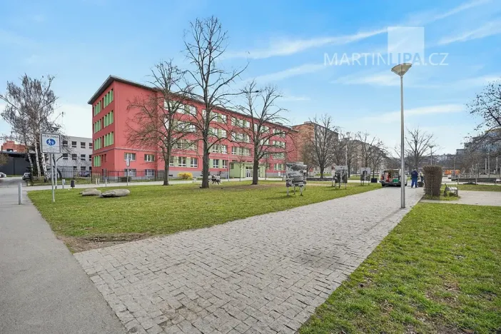 Prodej bytu 2+1, Praha - Libeň, náměstí Na Balabence, 53 m2