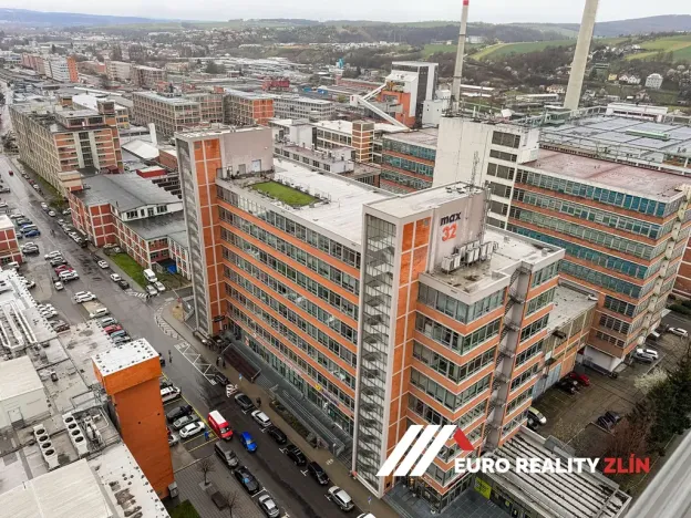 Prodej bytu 1+kk, Zlín, J. A. Bati, 28 m2