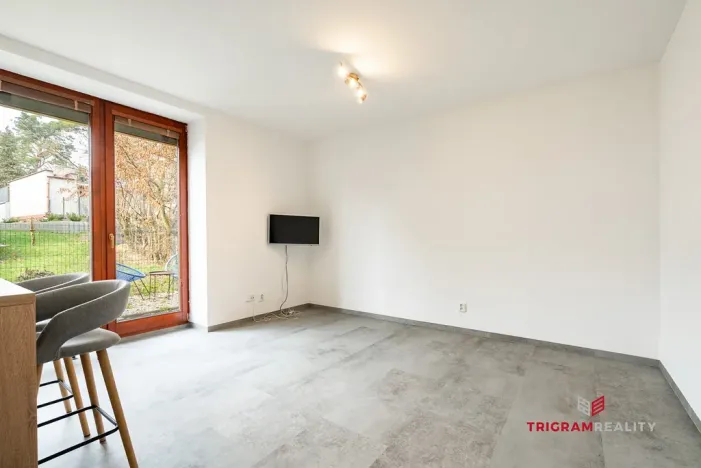 Pronájem bytu 2+kk, Hradec Králové - Roudnička, Roudničská, 41 m2