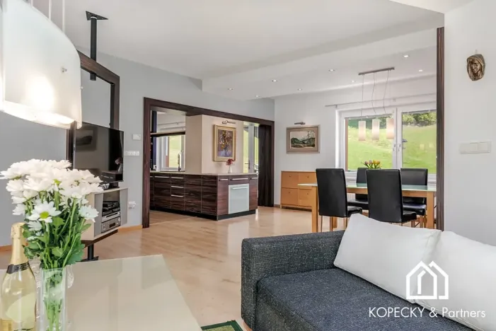 Prodej vily, Halenkov, 431 m2