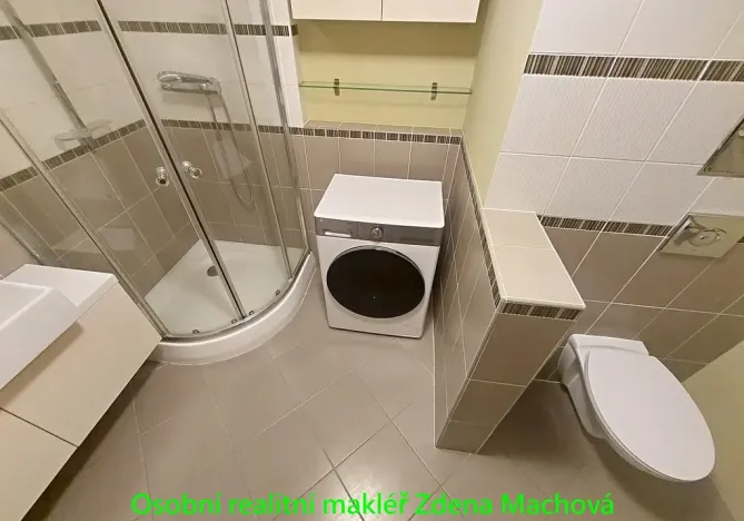 Pronájem bytu 3+kk, Praha - Strašnice, Gutova, 87 m2