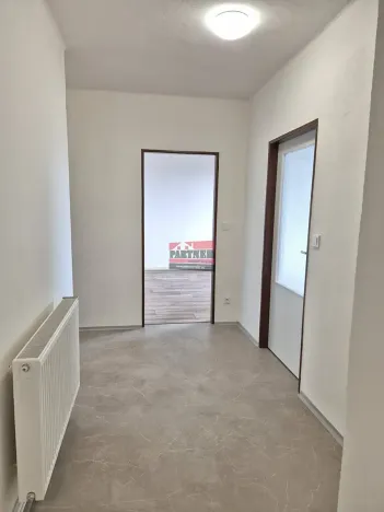 Pronájem bytu 4+1, Chotěmice, 86 m2