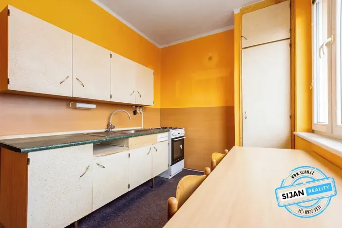 Prodej bytu 3+1, Opava, Fügnerova, 72 m2