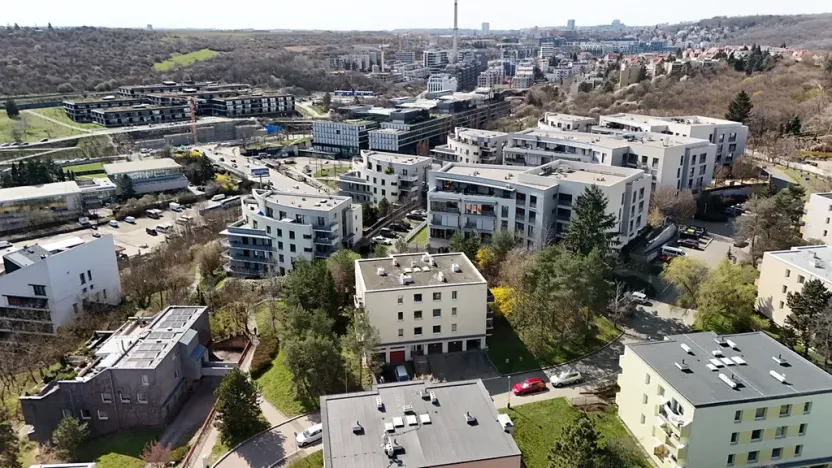 Prodej garáže, Praha - Smíchov, Štorkánova, 17 m2