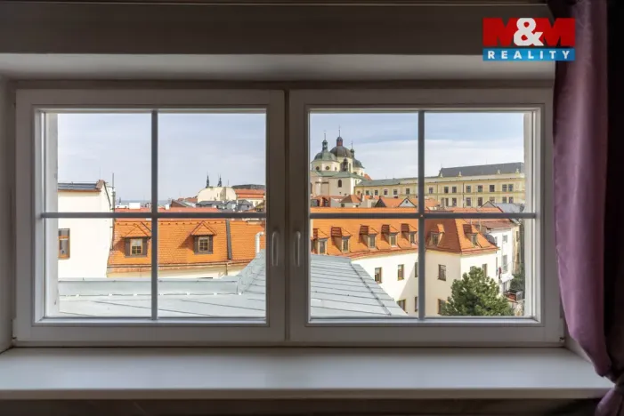 Prodej bytu 2+kk, Olomouc, Dolní náměstí, 51 m2