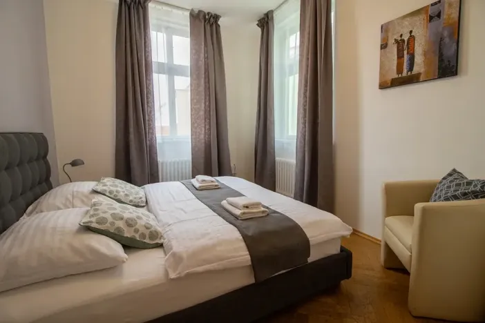 Pronájem bytu 2+1, Praha - Žižkov, Víta Nejedlého, 63 m2