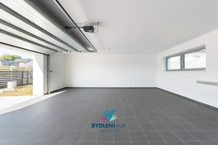 Prodej rodinného domu, Dubí, V Aleji, 206 m2