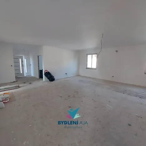 Prodej rodinného domu, Srbice, 180 m2