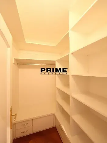 Pronájem bytu 4+1, Praha - Malá Strana, Vlašská, 178 m2