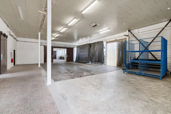 Prodej obchodního prostoru, Brno - Slatina, Hviezdoslavova, 1514 m2