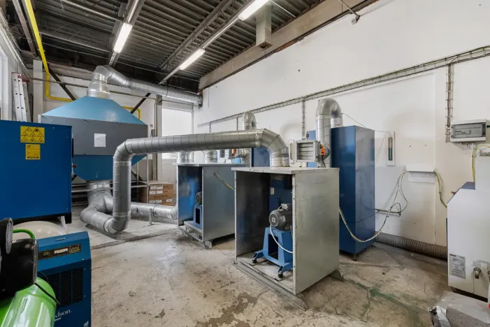 Prodej výrobních prostor, Brno - Slatina, Hviezdoslavova, 1514 m2