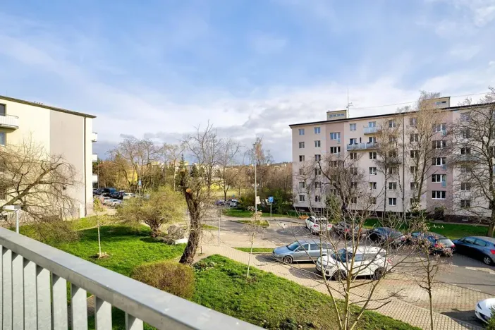 Pronájem bytu 2+1, Praha - Hloubětín, Zelenečská, 52 m2