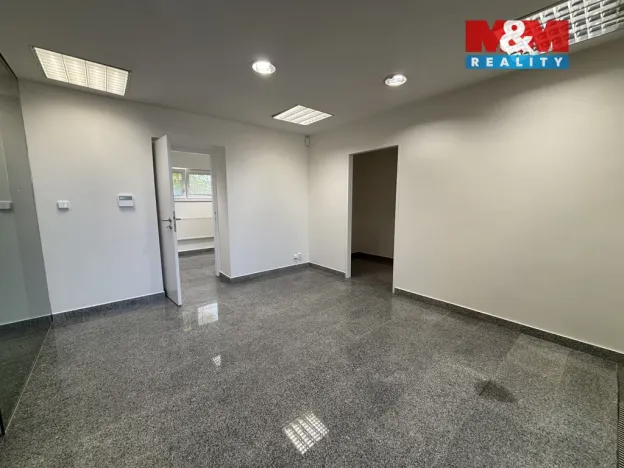 Pronájem obchodního prostoru, Ostrava - Přívoz, Úprkova, 54 m2