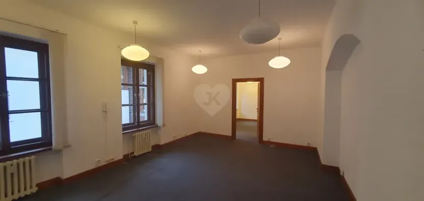 Pronájem kanceláře, Praha - Staré Město, Týnská, 122 m2