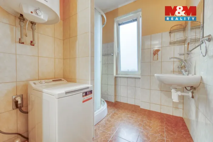 Prodej bytu 3+1, Horšovský Týn - Dolní Metelsko, 73 m2