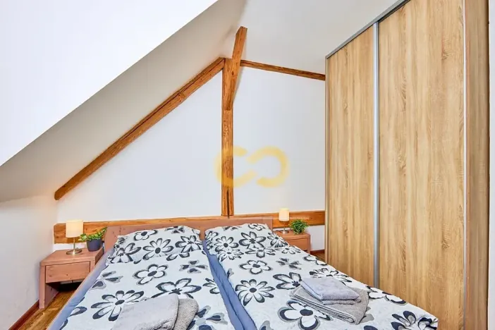 Prodej rodinného domu, Černá v Pošumaví, 330 m2