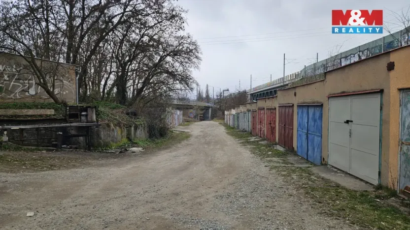 Pronájem garáže, Plzeň, Těšínská, 19 m2