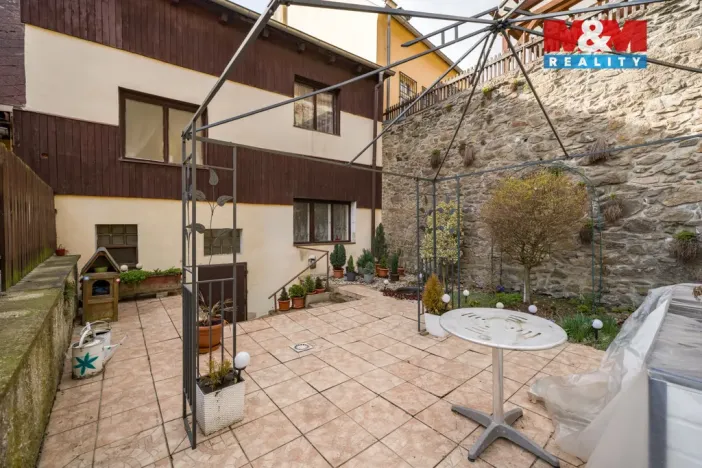 Prodej rodinného domu, Krupka, Husitská, 177 m2